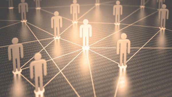 Networking que Funciona: Como Planejar um Evento que Cria Conexões Reais